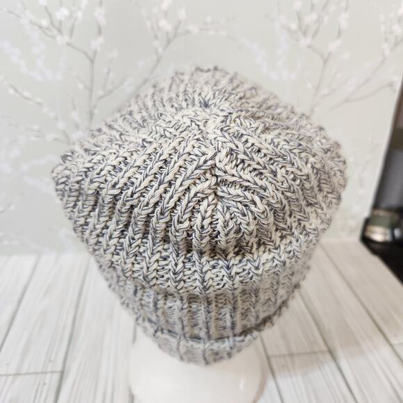 Love Your Melon Cream Blue Variegated Cleveland Cavaliers Knit Beanie Unisex OS - Picture 7 of 7